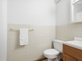 16 Battlemarch Way, Woburn MA 01801