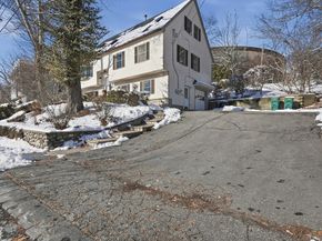 16 Battlemarch Way, Woburn MA 01801