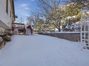 16 Battlemarch Way, Woburn MA 01801