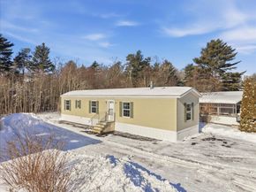 2900 Cranberry Hwy 17, Wareham MA 02538