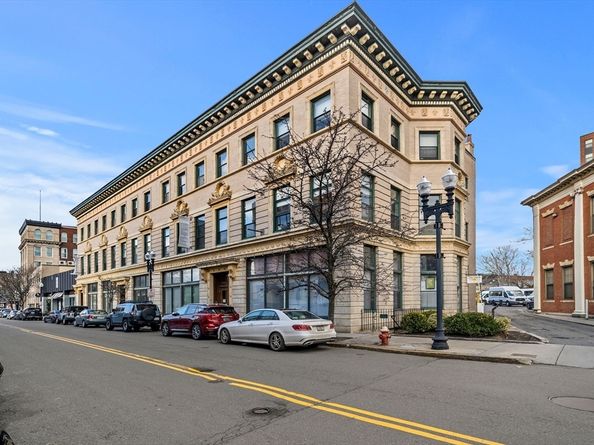 70 Exchange 206, Lynn MA 01901