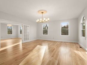 140 York St, Canton MA 02021