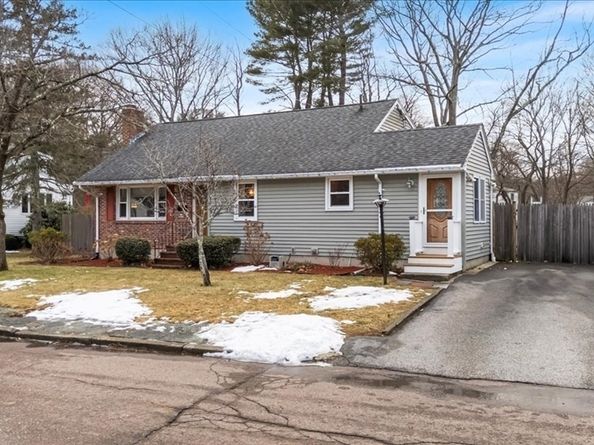 93 Patricia Lane, Weymouth MA 02190