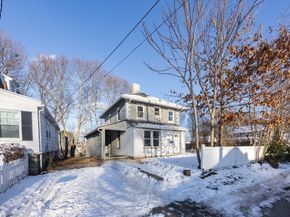 10 Hobamack, Weymouth MA 02191