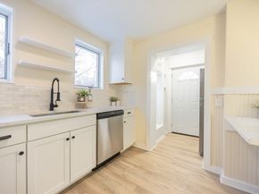 10 Hobamack, Weymouth MA 02191