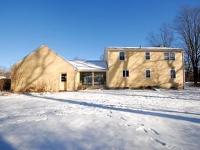 100 Harrington Ave, Concord MA 01742