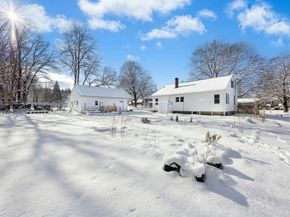 156 Hurd St, Fitchburg MA 01420