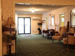 14 Walker St, Leominster MA 01453