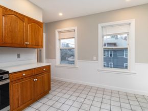 168 Brook Rd, Milton MA 02186