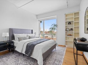 25 Channel Center St 1102, Boston MA 02210