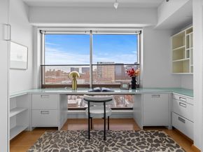 25 Channel Center St 1102, Boston MA 02210