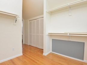 6 Harleston St 6, Boston MA 02120