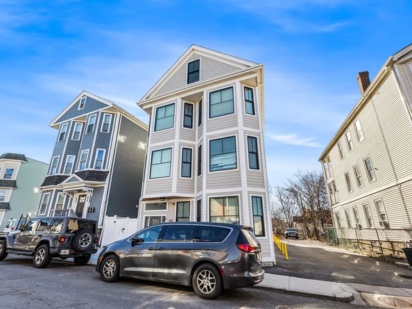 15 Maywood St, Boston MA 02119