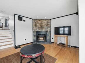 8 Russell Dr 7D, Salem MA 01970