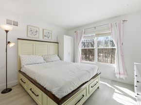 5 Lincoln Ln 5, Grafton MA 01536