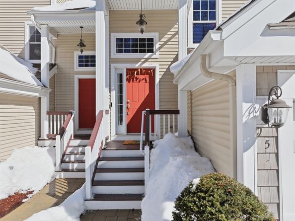5 Lincoln Ln 5, Grafton MA 01536
