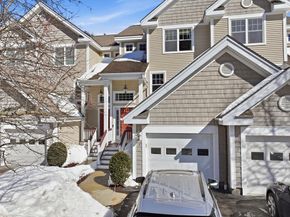 5 Lincoln Ln 5, Grafton MA 01536