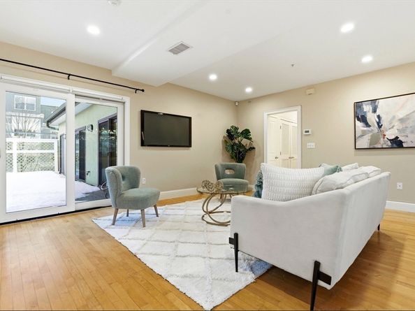 38 Brookford St 2, Cambridge MA 02140