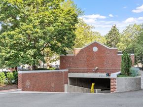 4 Canal Park 609, Cambridge MA 02141