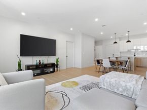 85 Myrtle St 106, Quincy MA 02171