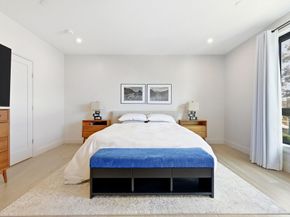 85 Myrtle St 106, Quincy MA 02171