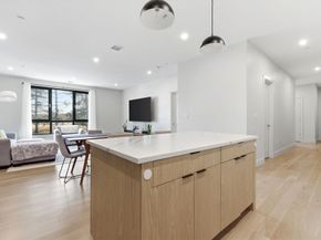 85 Myrtle St 106, Quincy MA 02171