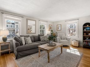 4 Upland Rd, Newburyport MA 01950