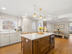 4 Upland Rd, Newburyport MA 01950