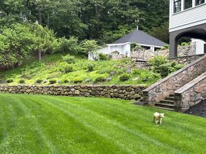 18 Maugus Avenue, Wellesley MA 02481