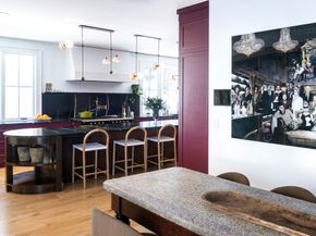 18 Maugus Avenue, Wellesley MA 02481