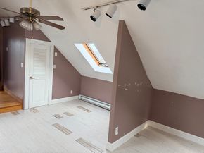 82 Flint St, Salem MA 01970