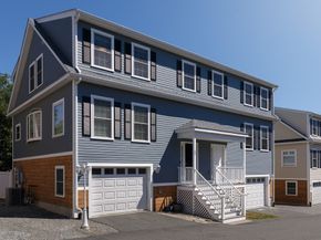 11 Elbridge 11, Marblehead MA 01945