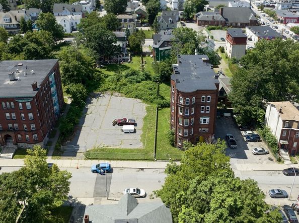 12 Oread St, Worcester MA 01608