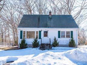 13 Dawes Street, Blackstone MA 01504