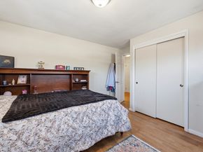 16 Manor Ave, Burlington MA 01803