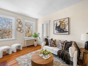 42 Linnaean St 15, Cambridge MA 02138