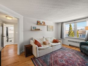 34 Gill Rd 4, Waltham MA 02453