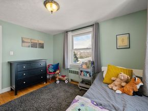 34 Gill Rd 4, Waltham MA 02453