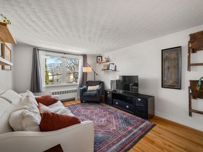 34 Gill Rd 4, Waltham MA 02453