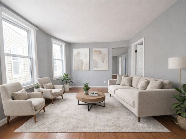 37 Maverick St, Chelsea MA 02150