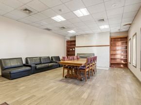 330 Sunderland Rd 80, Worcester MA 01604