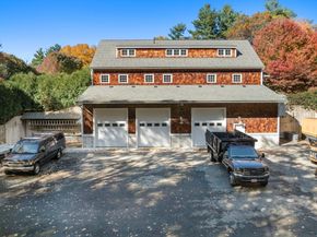 10 Queen Anne Rd, Hopkinton MA 01748