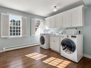 10 Queen Anne Rd, Hopkinton MA 01748