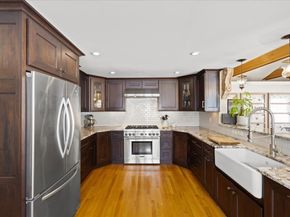 29 Bridge St, Medfield MA 02052