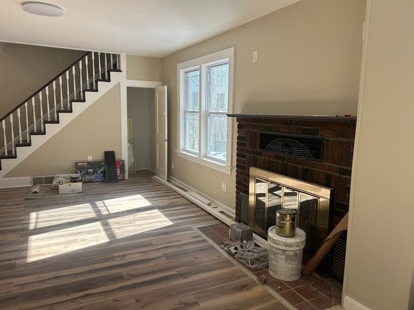 303 West Main Street, Millbury MA 01527