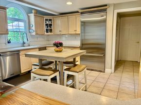 212 S Main Street, Cohasset MA 02025