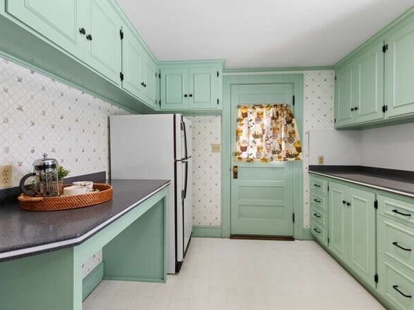 61 Ellsworth Ave, Beverly MA 01915