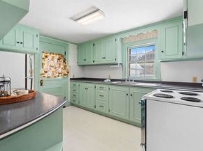 61 Ellsworth Ave, Beverly MA 01915