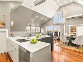 27 Salcombe St 2, Boston MA 02125