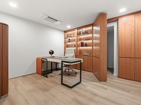 105 Summer, Weston MA 02493